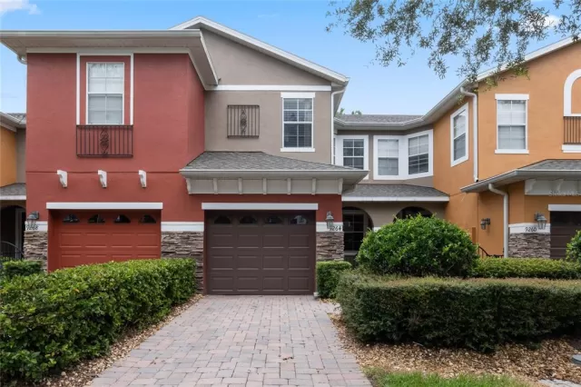 MLS: O6232817 Condo For Sale