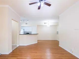 Photo #3: O6233879 Listing