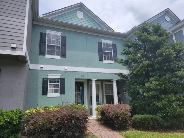 MLS: O6235324 Condo For Sale