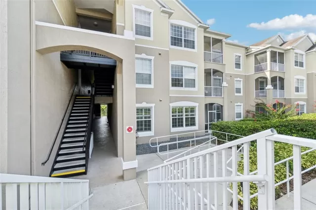 MLS: O6236659 Condo For Sale