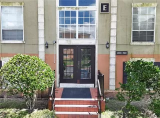 Photo #2: O6237190 Listing 