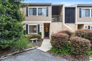 More Details about MLS # O6237311 : 647 HUNTINGTON AVENUE UNIT 8