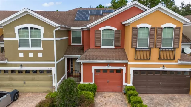 MLS: O6237778 Condo For Sale