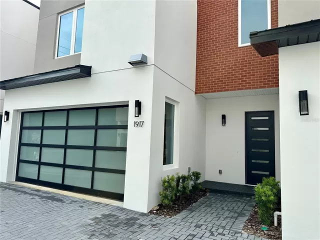 MLS: O6238835 Condo For Sale