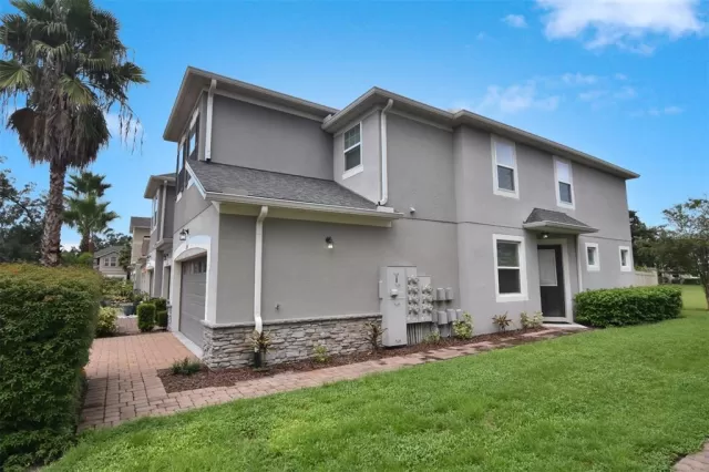 MLS: O6239268 Condo For Sale