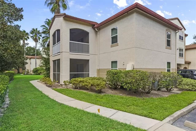 MLS: O6240391 Condo For Sale