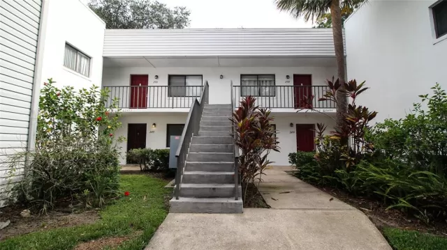 MLS: O6242879 Condo For Sale