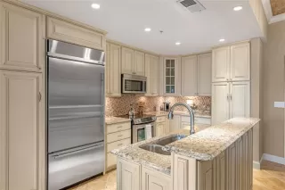 Photo #3: O6243415 Listing