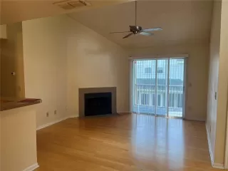 Photo #2: O6243617 Listing