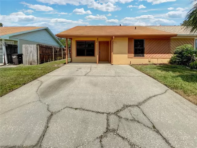 MLS: O6244198 Condo For Sale