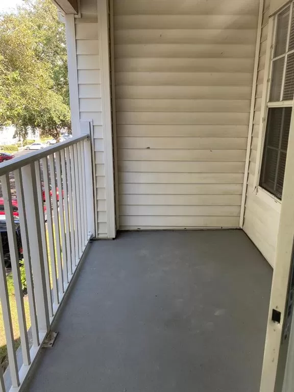 MLS: O6247172 Condo For Sale