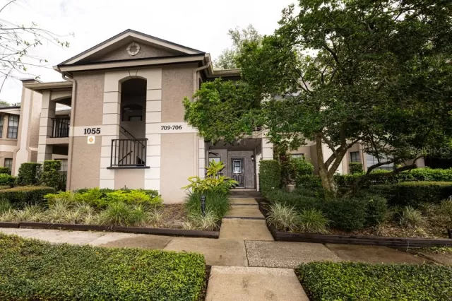 MLS: O6248358 Condo For Sale