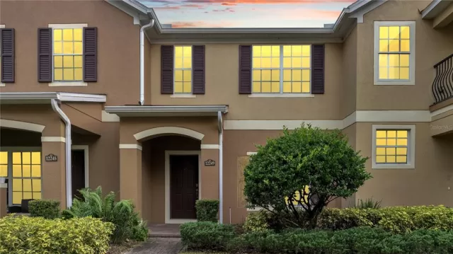 MLS: O6249775 Condo For Sale