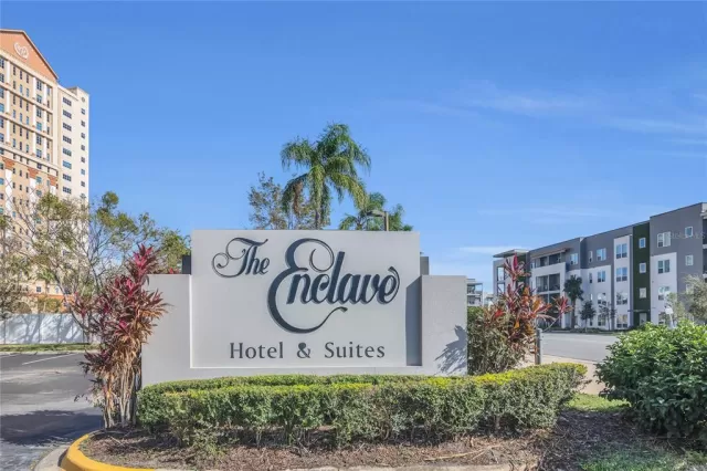 MLS: O6251537 Condo For Sale