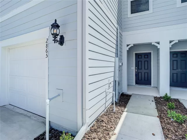 MLS: O6252450 Condo For Sale