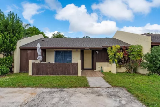 MLS: O6254807 Condo For Sale