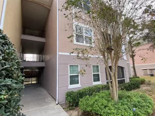 Photo #2: O6254936 Listing