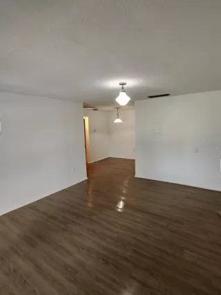 Photo #1: O6254963 Listing