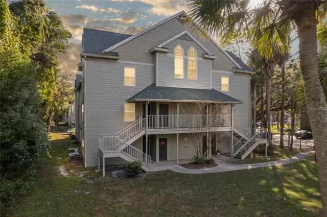 MLS: O6258038 Condo For Sale