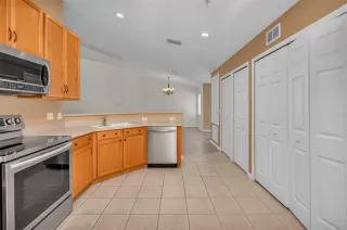 Photo #6: O6258291 Listing