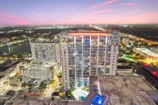 Photo #4: O6258596 Listing