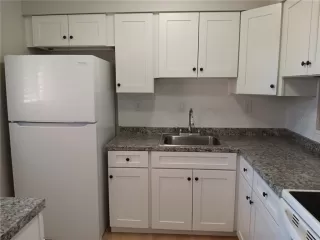 Photo #5: O6260088 Listing