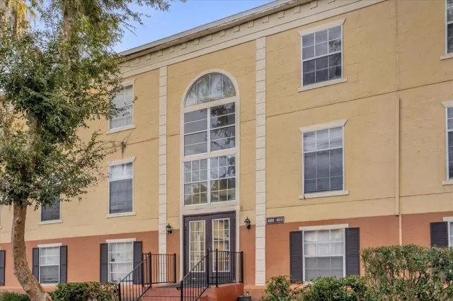 MLS: O6263054 Condo For Sale