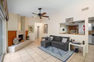 Photo #2: O6263145 Listing 