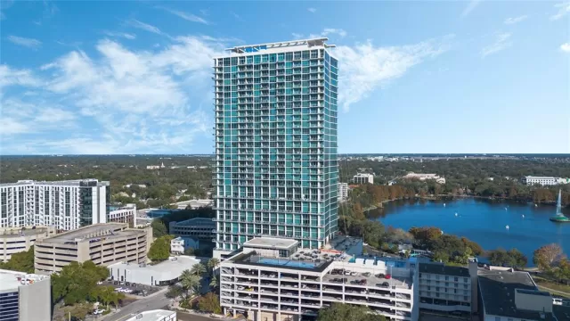 MLS: O6263147 Condo For Sale