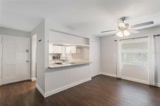 Photo #6: O6265043 Listing 