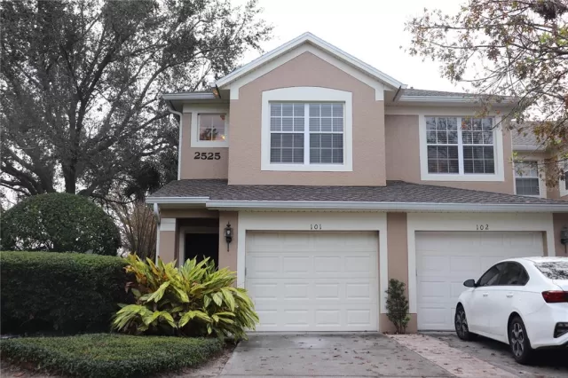 MLS: O6266165 Condo For Sale