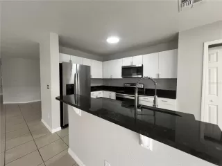 Photo #5: O6266277 Listing 