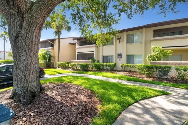 MLS: O6266604 Condo For Sale