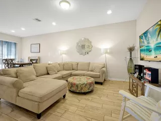 Photo #4: O6266928 Listing