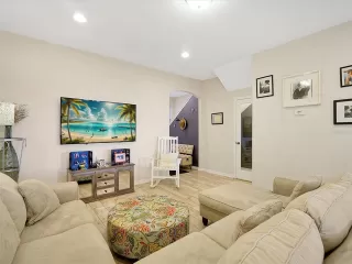 Photo #6: O6266928 Listing