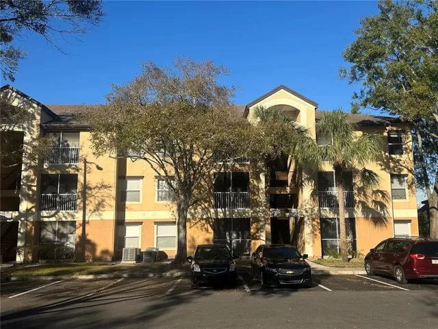 MLS: O6267653 Condo For Sale