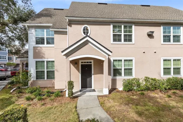 MLS: O6269092 Condo For Sale