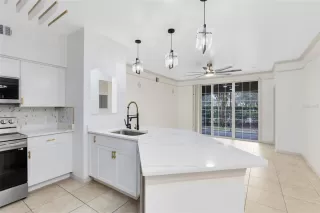 Photo #6: O6269094 Listing 