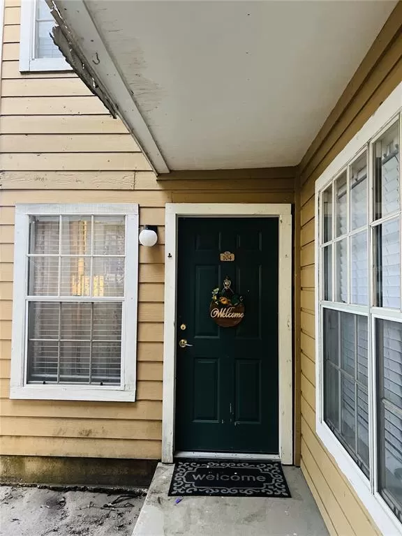 MLS: O6269346 Condo For Sale