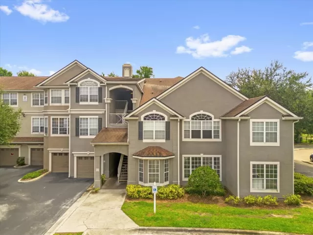 MLS: O6269397 Condo For Sale