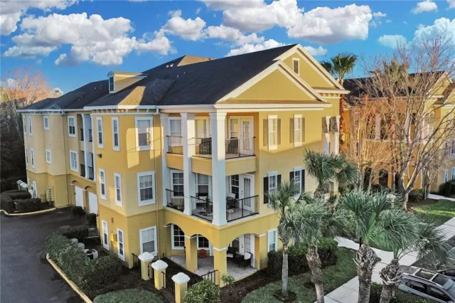 MLS: O6270362 Condo For Sale