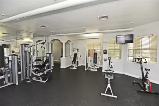 Photo #3: O6270512 Listing