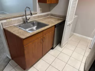 Photo #4: O6270706 Listing