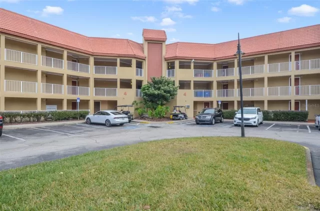 MLS: O6271217 Condo For Sale