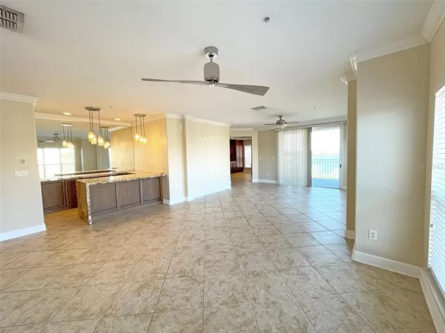 MLS: O6271239 Condo For Sale