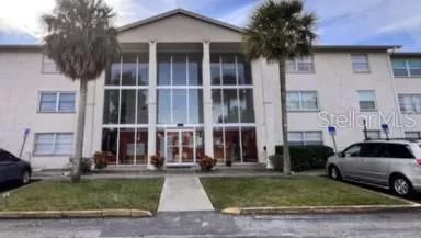 MLS: O6272348 Condo For Sale