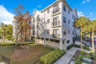 More Details about MLS # O6273285 : 350 CAROLINA AVENUE UNIT 301