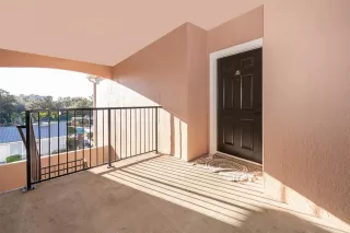 Photo #2: O6273470 Listing