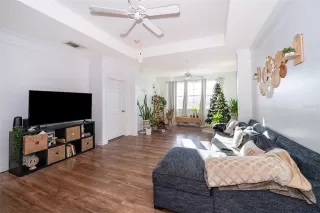 Photo #4: O6273470 Listing