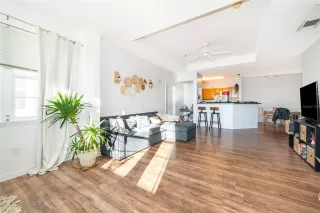 Photo #5: O6273470 Listing